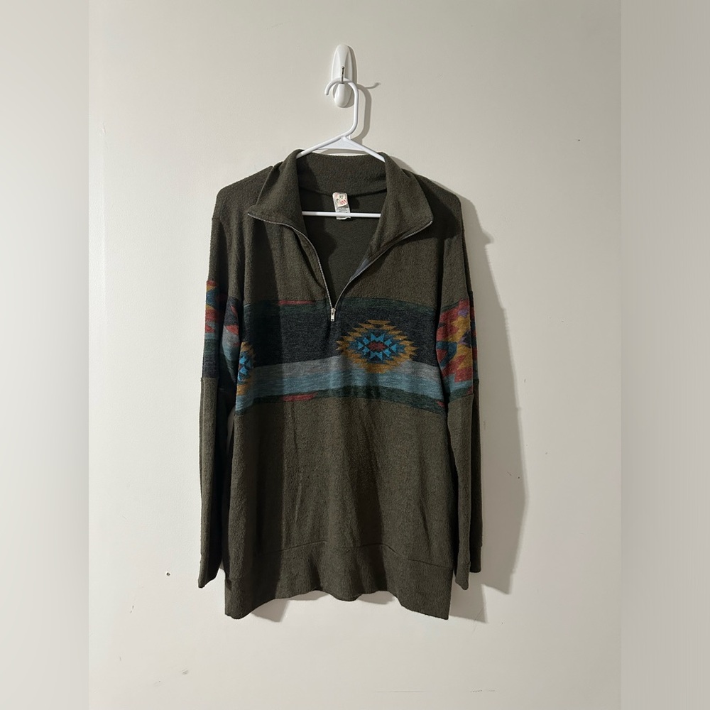 Women’s Army Green Aztec Print Quarter Zip Sweater Size Large.